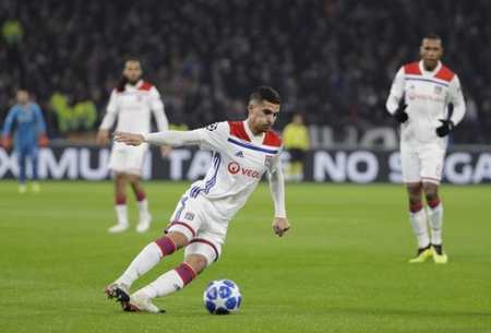 足球战术的新趋势：全能化