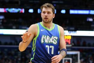 德泽尔比：格林伍德有待提升，球队要保持90分钟的高效表现