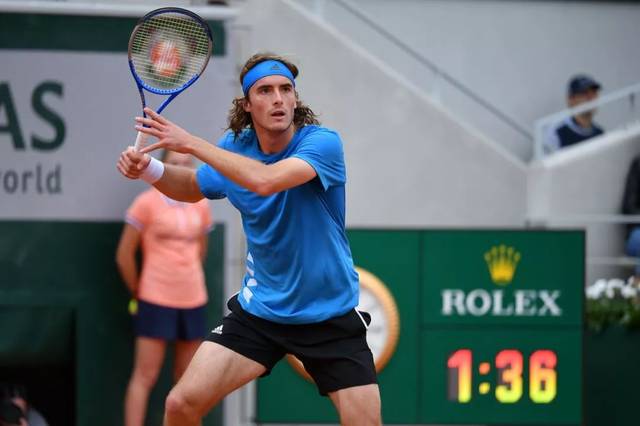 曼联英超14轮1-1战平西汉姆联，近5轮仅胜1场，阿莫林执教遇质疑，防守问题突出。